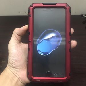 iPhone 7plus waterproof shockproof metal hard case